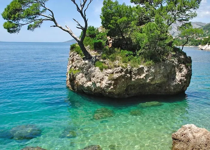 3785-3 For 2 Pers In Appartamento Baška Voda